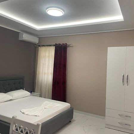 Vila Topi Vlorë Exterior foto